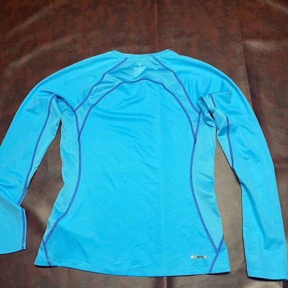 The North Face blue long sleeve flash dry top, size small - Picture 4 of 13